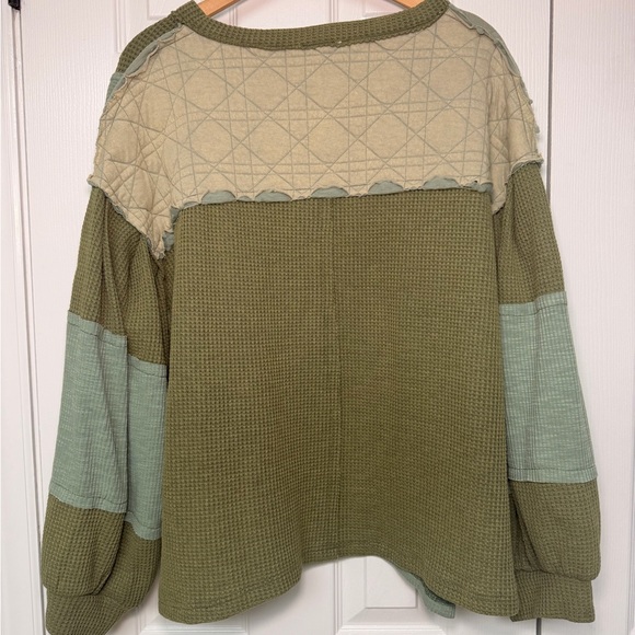 POL Cozy Oasis Patchwork Sweatshirt in Forest Green Medium Boho Oversized Henley - Picture 4 of 8
